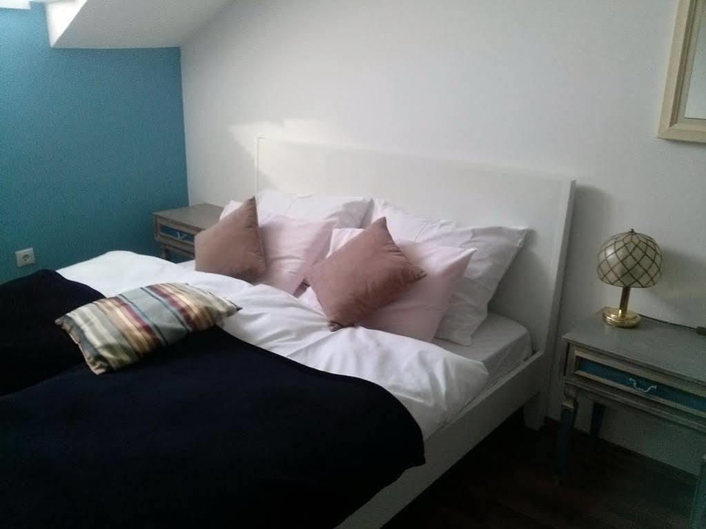 Two Palm Trees Apartment Дубровник Екстериор снимка