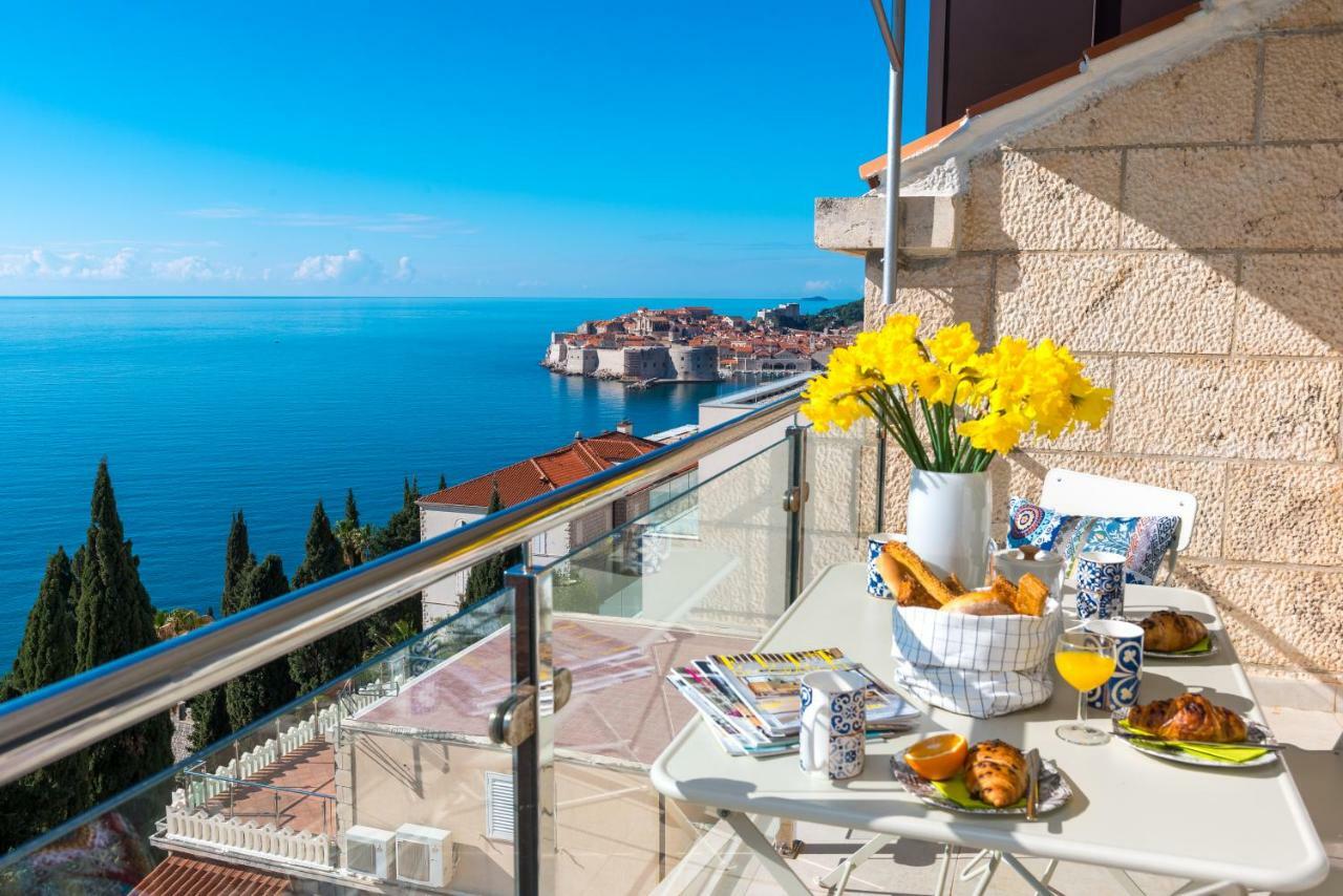 Two Palm Trees Apartment Дубровник Екстериор снимка