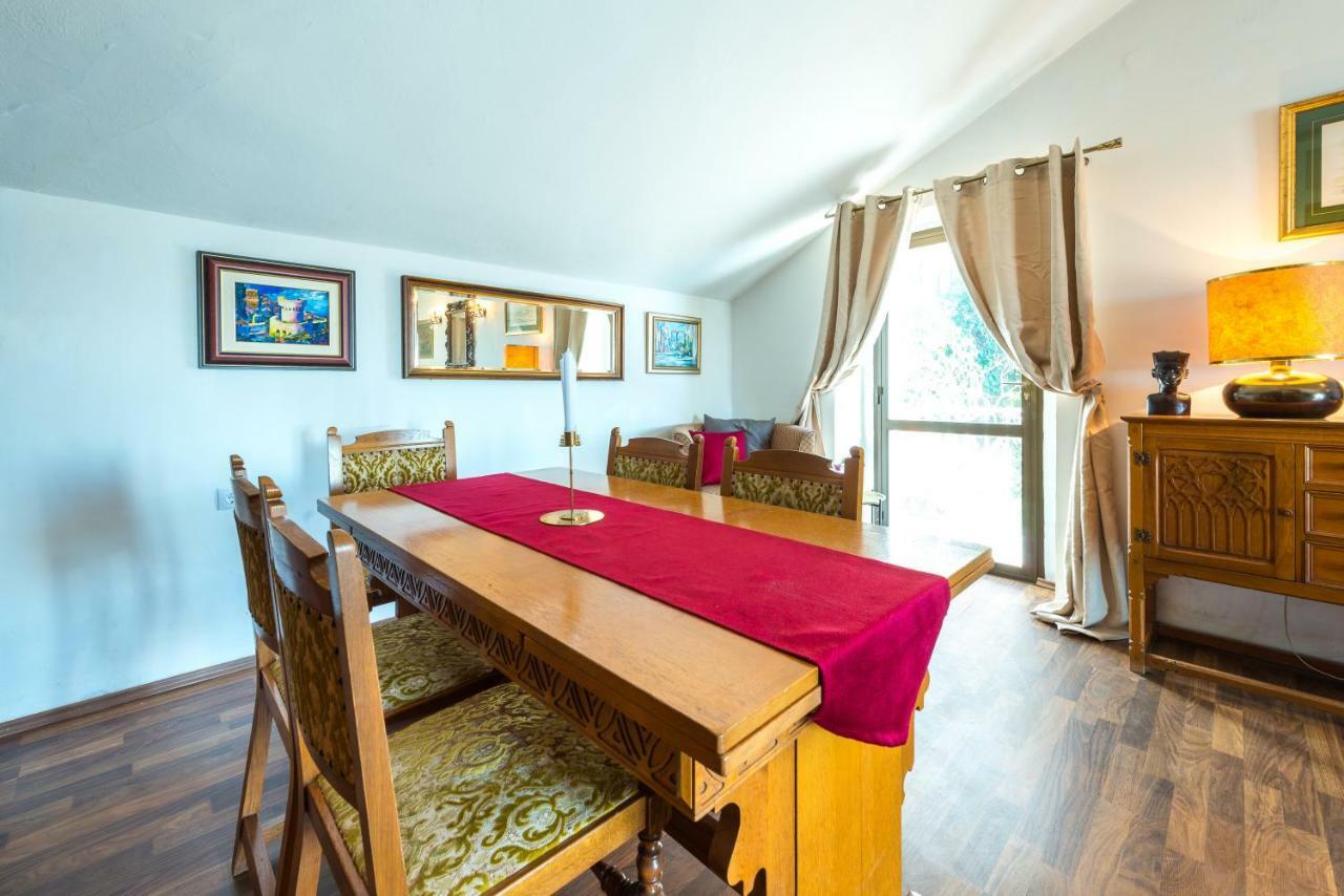 Two Palm Trees Apartment Дубровник Екстериор снимка